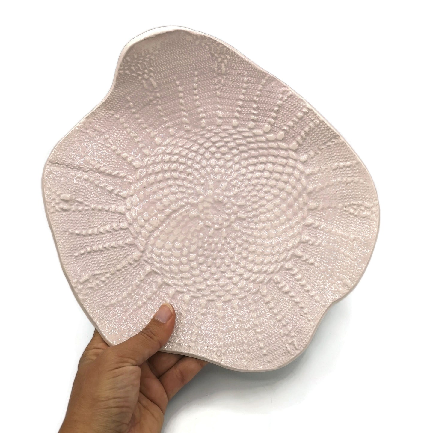 Handmade Ceramic Plate For Wall Decor With Decorative Vintage Lace Texture, Soft Pink Pottery Plate for Display With Organic Shape - Ceramica Ana Rafael