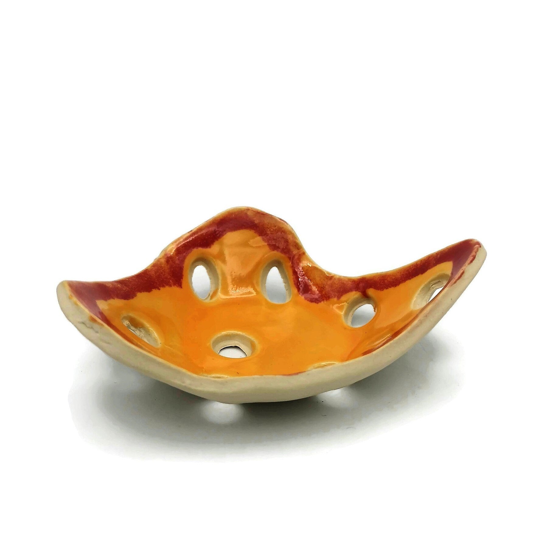 Small Handmade Ceramic Bowl With Holes, Yellow Pottery Decorative Clay Trinket Dish, Mom Birthday Gift From Daughter, Jewelry Organizer - Ceramica Ana Rafael