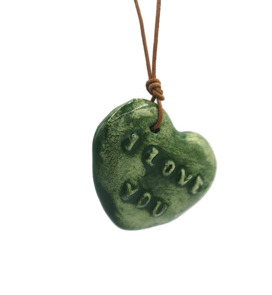 green heart pendant, i love you heart, pocket hug, birthday gift from wife, cute gifts for boyfriend birthday, distance gifts for sister - Ceramica Ana Rafael