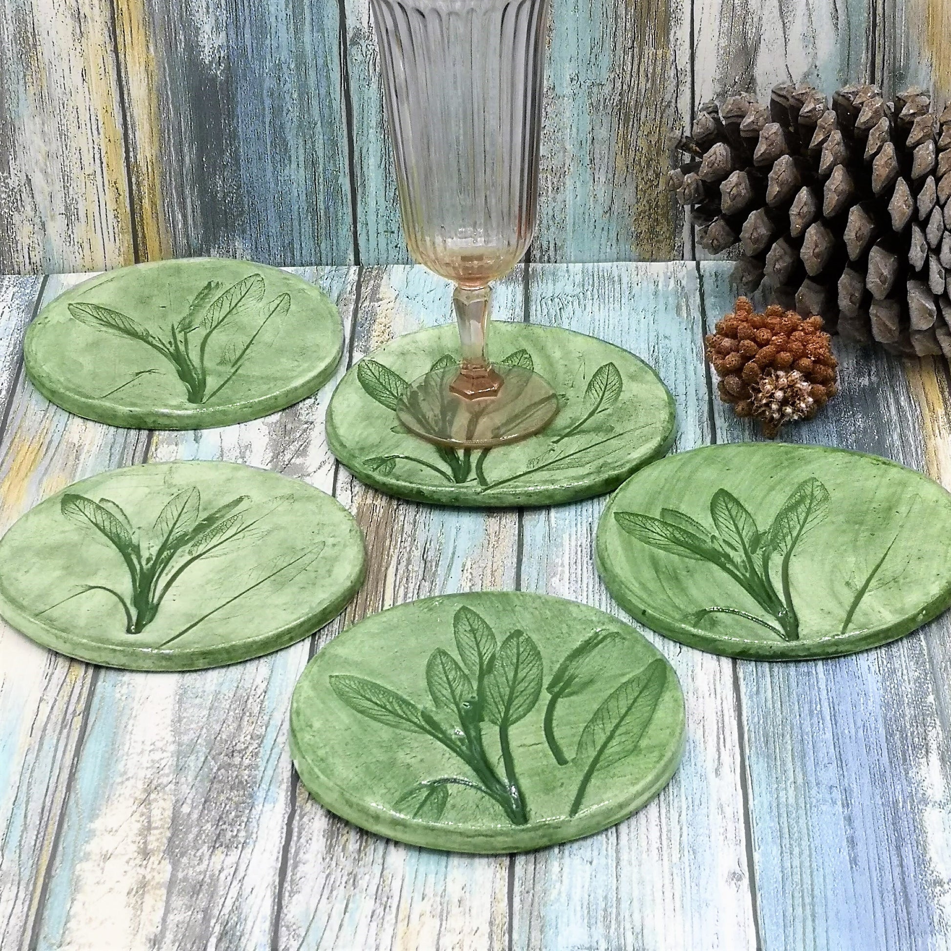 3Pcs Round Botanical Handmade Ceramic Coasters Set, Green Modern Coffee Coaster For Office Desk Accessories, Housewarming Gift For Men - Ceramica Ana Rafael