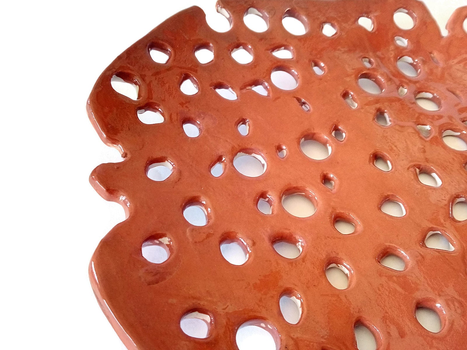 Handmade Ceramic Plate For Wall Decor, Large Centerpiece Fruit Bowl With Holes, Handbuilt Kitchen And Dining Decorative Modern Organic Shape - Ceramica Ana Rafael