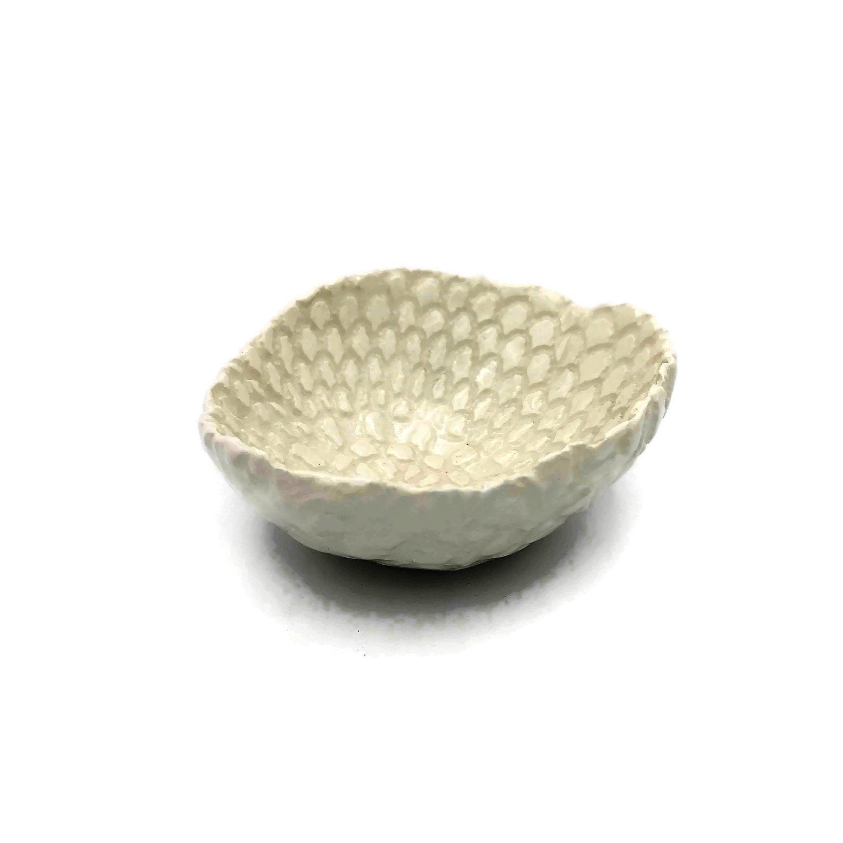 Small Handmade Ceramic Bowl Set 2Pc White Textured Pottery Ring Holder, Clay Trinket Dish Mom Birthday Gift From Daughter, Jewelry Organizer - Ceramica Ana Rafael