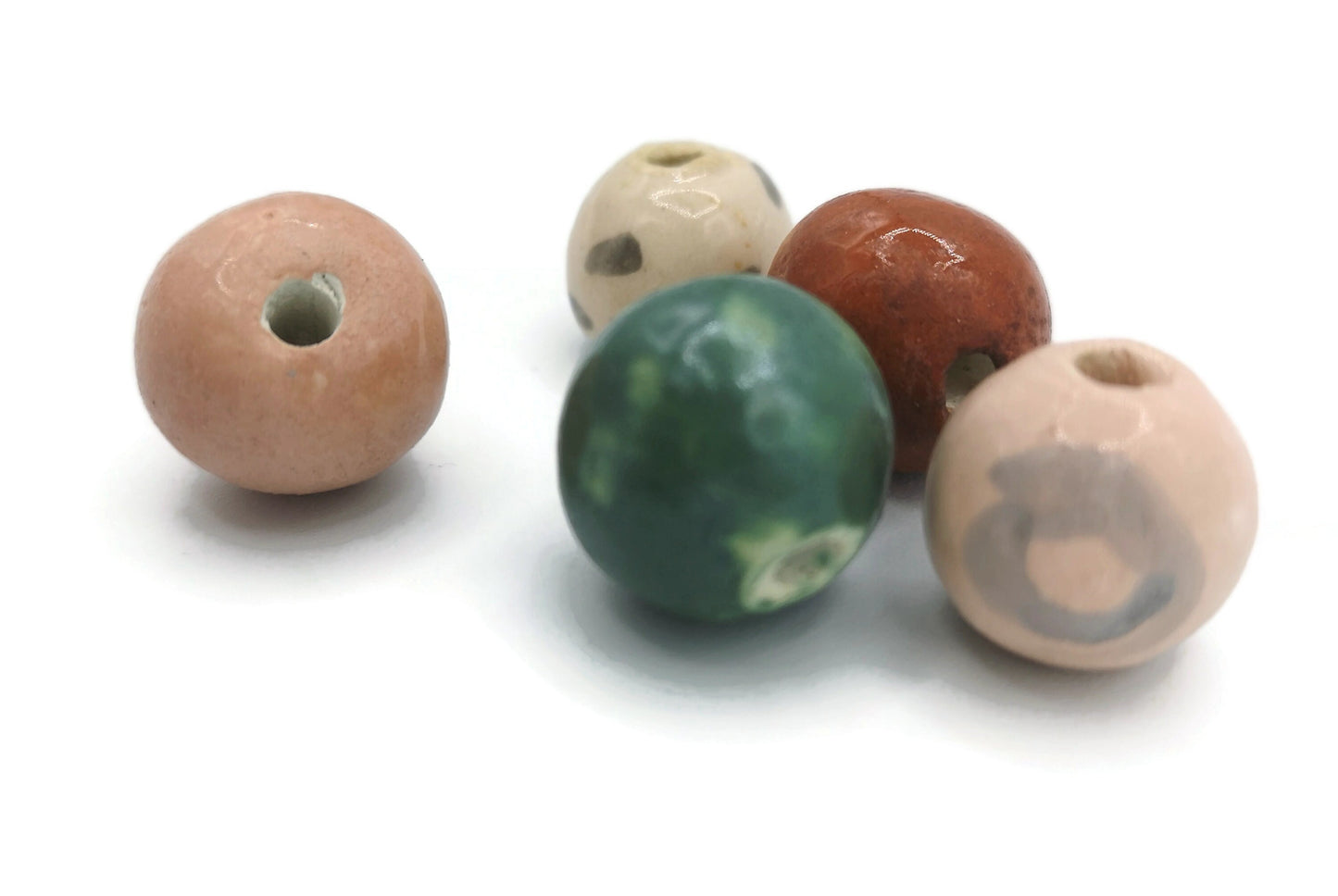 5Pc 15mm Handmade Ceramic Round Macrame Beads large Hole 2mm, Mixed Craft Beads Decorative for Jewelry Making, Assorted Clay Beads - Ceramica Ana Rafael