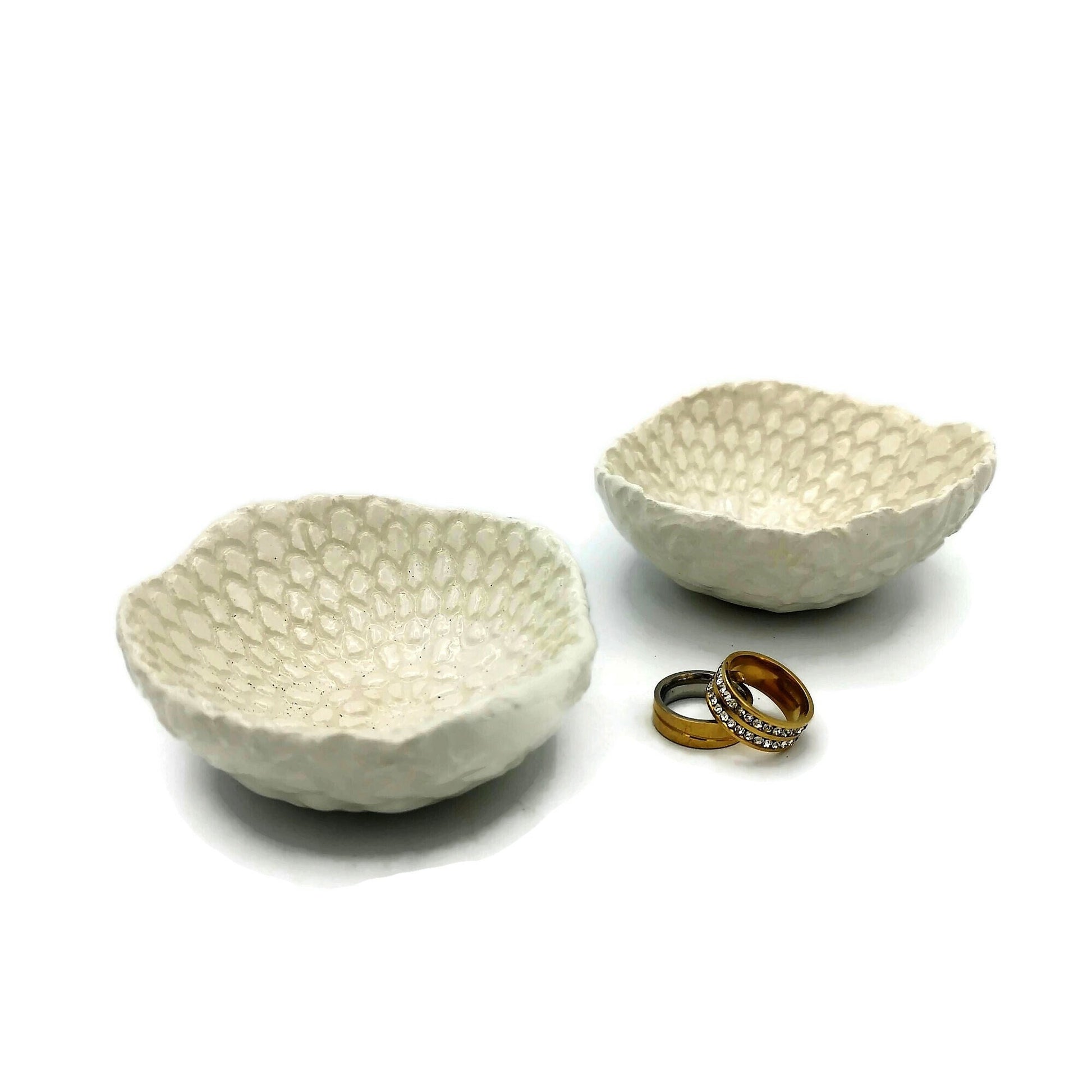 Small Handmade Ceramic Bowl Set 2Pc White Textured Pottery Ring Holder, Clay Trinket Dish Mom Birthday Gift From Daughter, Jewelry Organizer - Ceramica Ana Rafael
