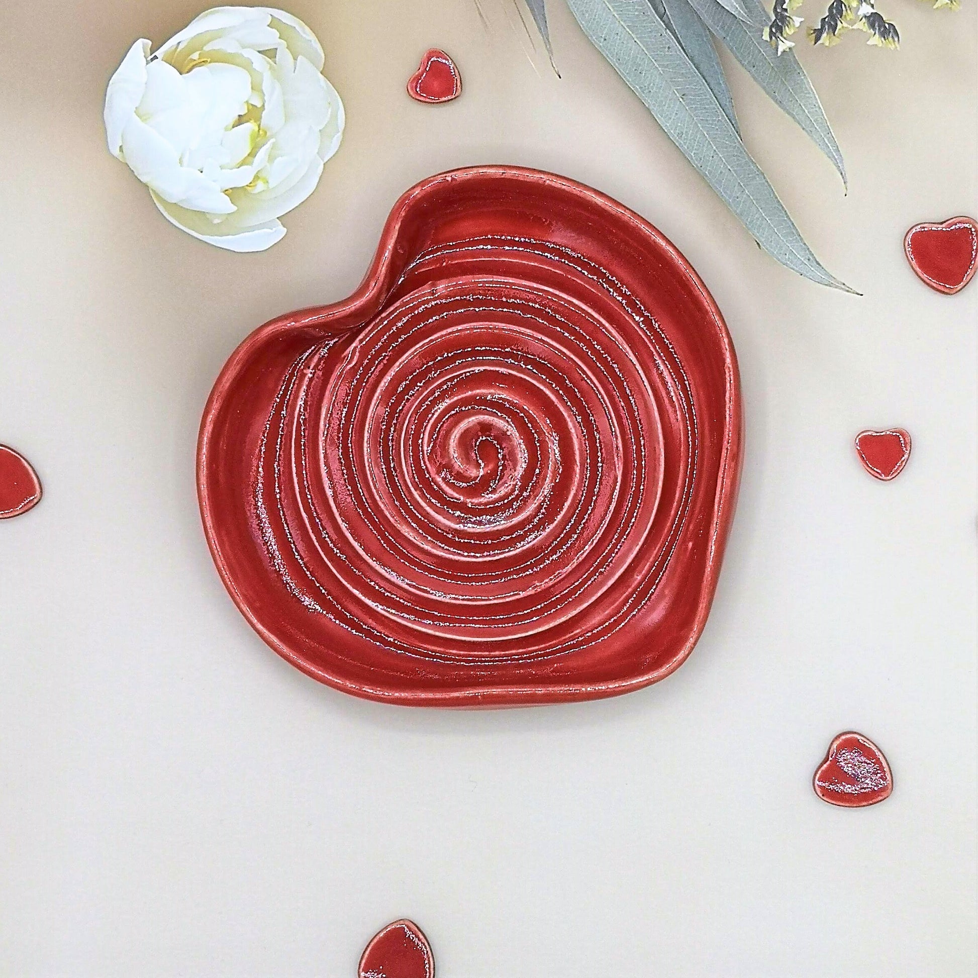 HEART SHAPED BOWL, Clay Ring Holder Dish, Cute Jewelry Trinket Dish, Ceramic Soap Saver Dish, Girlfriend Valentines Day Gift - Ceramica Ana Rafael