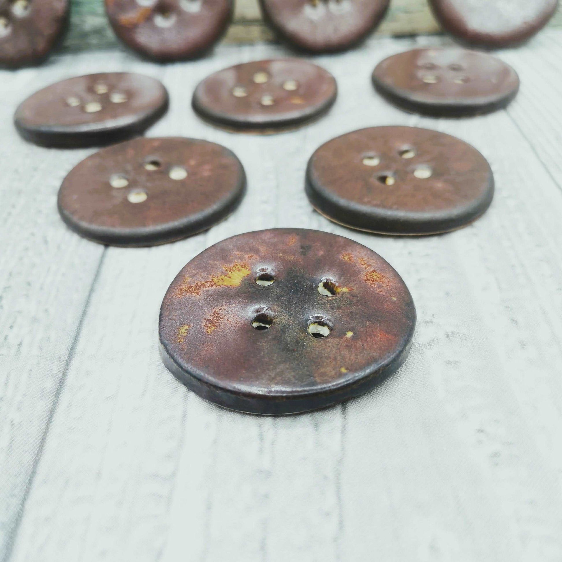 extra large buttons hippie, ceramic buttons for sewing, decorative buttons for purses, novelty buttons for jacket, best sellers 2023 - Ceramica Ana Rafael