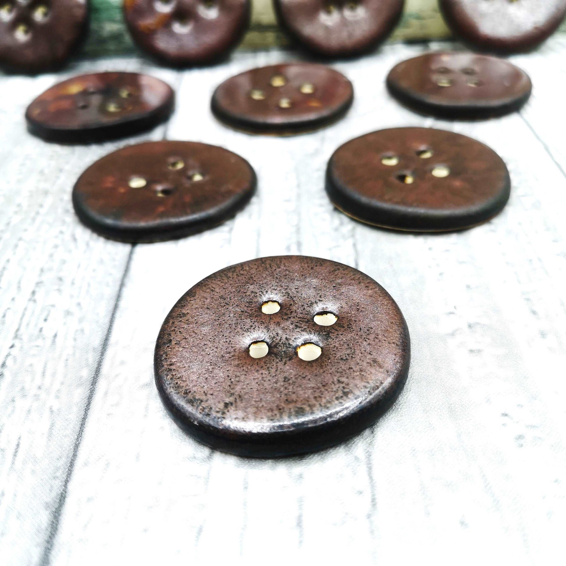 extra large buttons hippie, ceramic buttons for sewing, decorative buttons for purses, novelty buttons for jacket, best sellers 2023 - Ceramica Ana Rafael