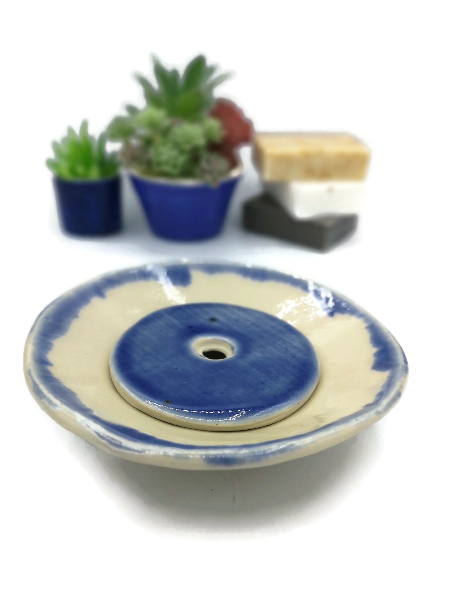 Handmade Ceramic Soap Dish With Drain Tray, Pottery Bathroom Accessories - Ceramica Ana Rafael