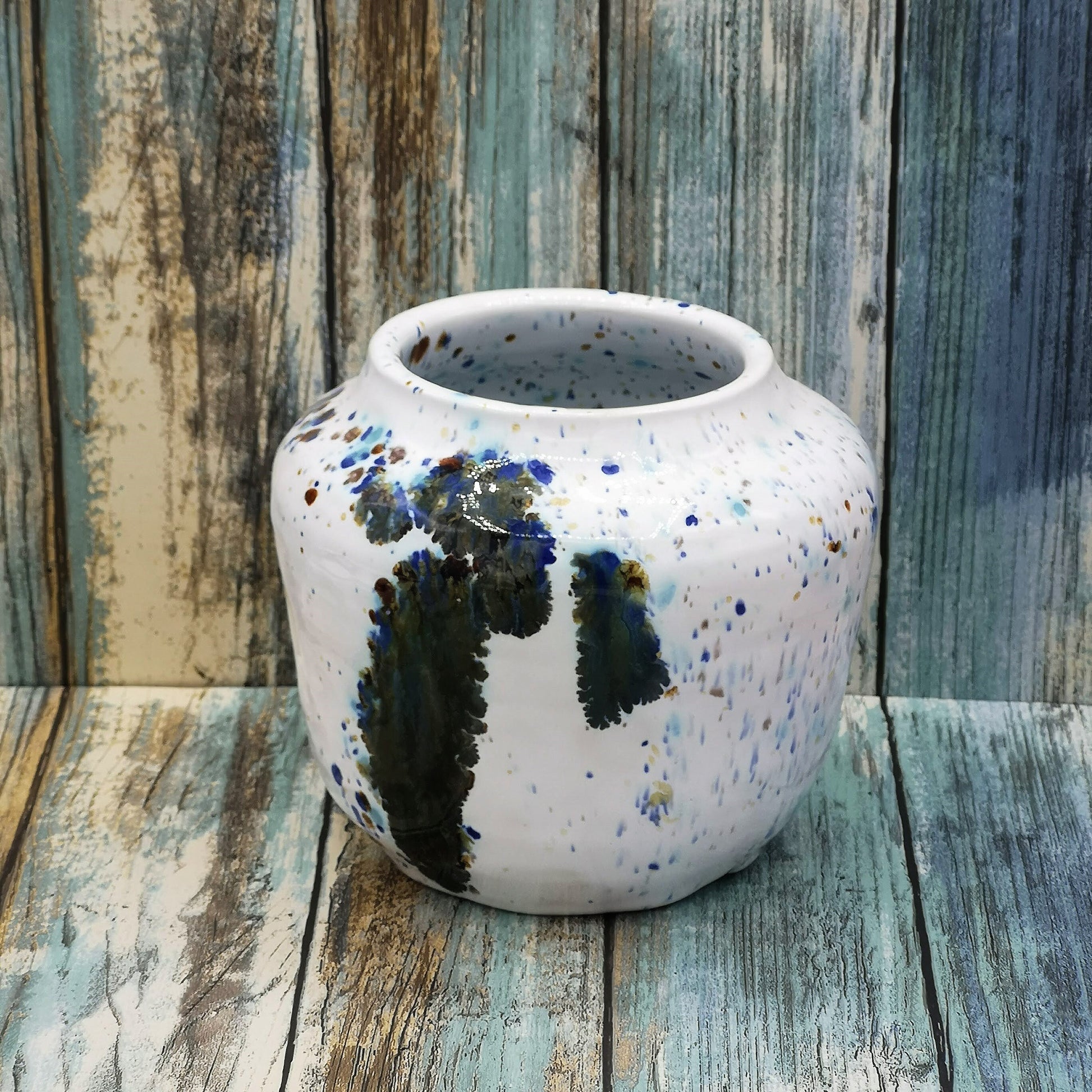 Handmade Ceramic Bud Vase, Speckled Modern Pottery Vase For Flowers, Unique House Warming Gifts For Couple, Custom Wedding Gift - Ceramica Ana Rafael